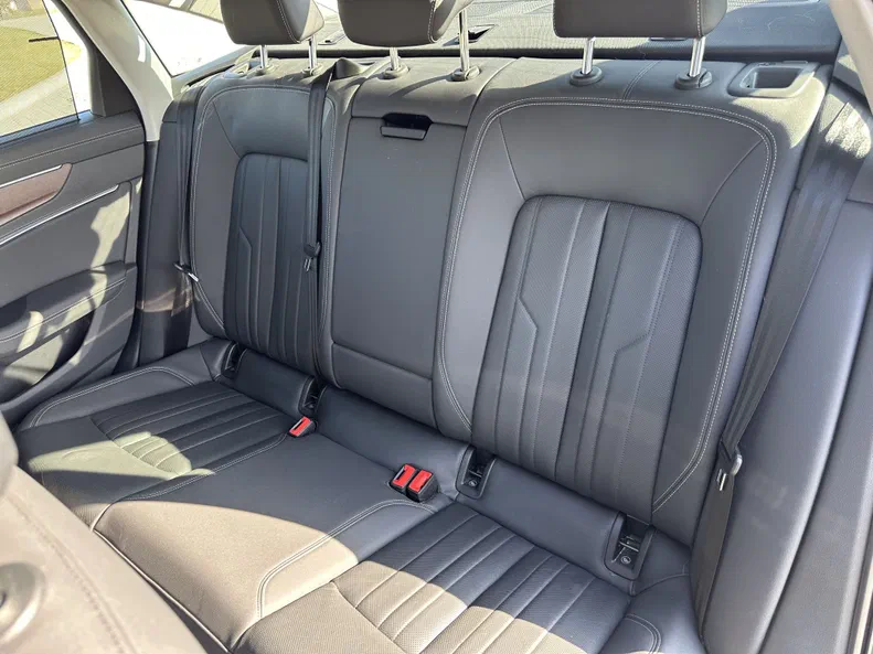 Audi A6 2019 - 19
