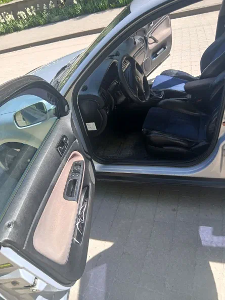 Volkswagen Passat 1998 - 4