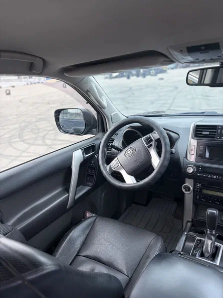 Toyota Land Cruiser Prado 2013 - 10