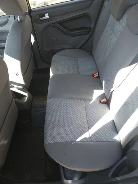 Ford Focus 2007 - 9