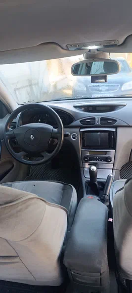 Renault Laguna 2002 - 5