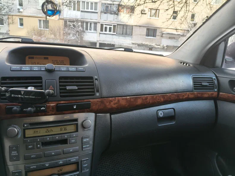 Toyota Avensis 2005 - 9