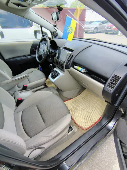 Mazda 5 2005 - 8