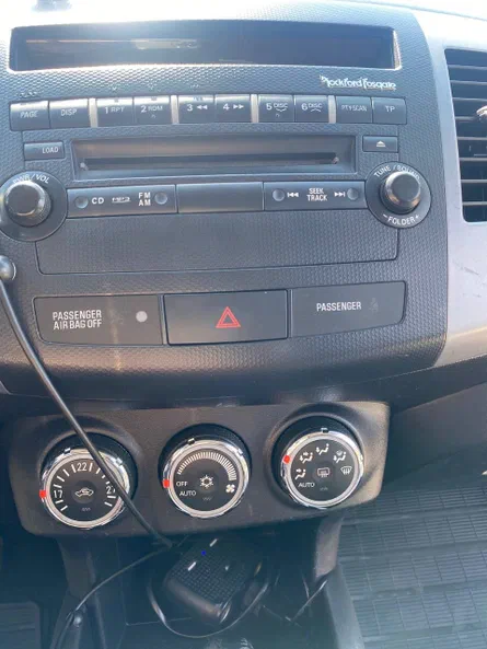 Mitsubishi Outlander 2011 - 6