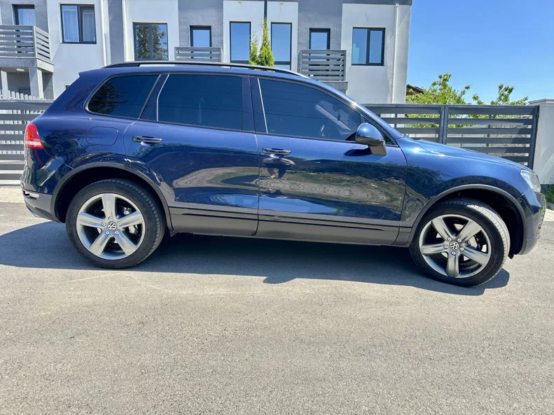 Volkswagen Touareg 2012 - 27