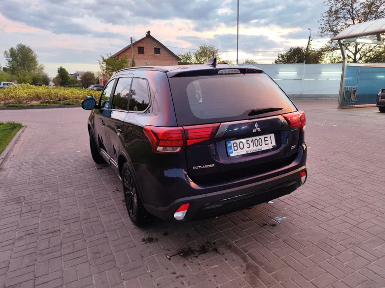 Mitsubishi Outlander 2020 - 2