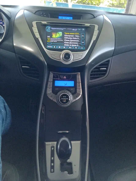 Hyundai Elantra 2013 - 1