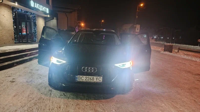 Audi e-tron 2021 - 21