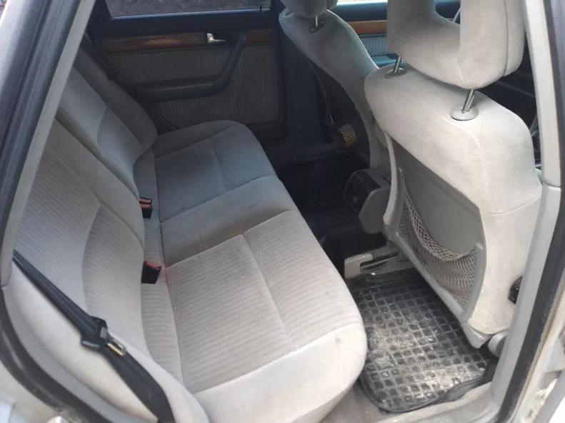 Audi 100 1992 - 9