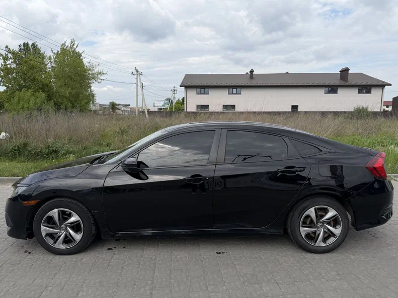 Honda Civic 2020 - 3