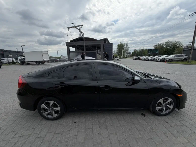 Honda Civic 2020 - 4