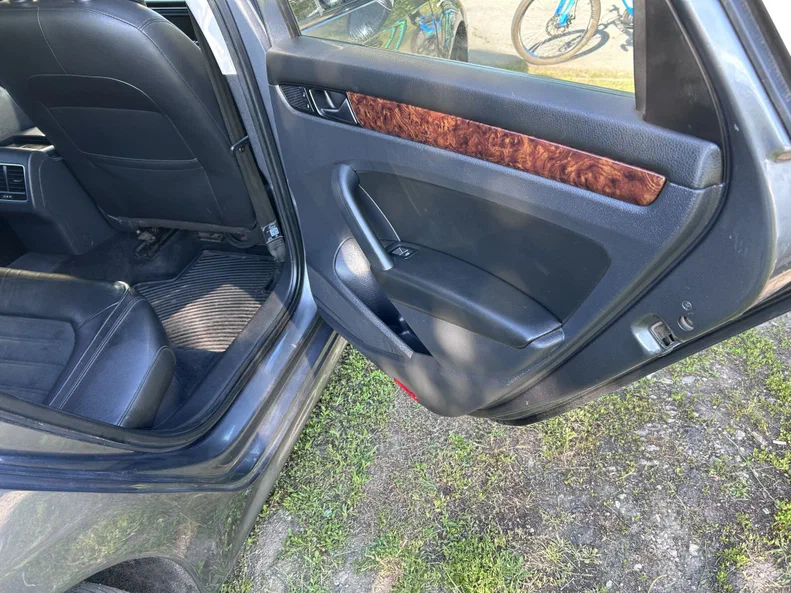 Volkswagen Passat 2012 - 18