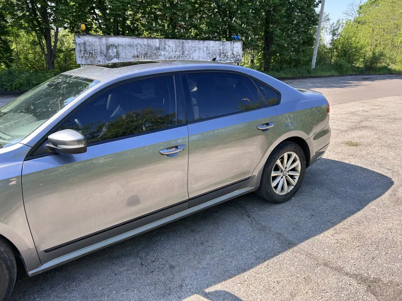 Volkswagen Passat 2012 - 5