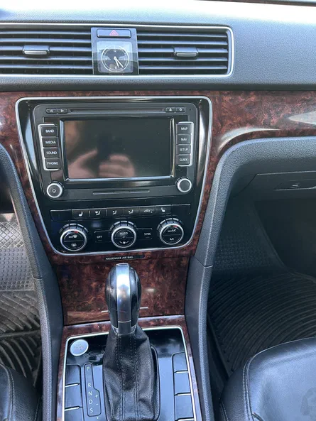 Volkswagen Passat 2012 - 8