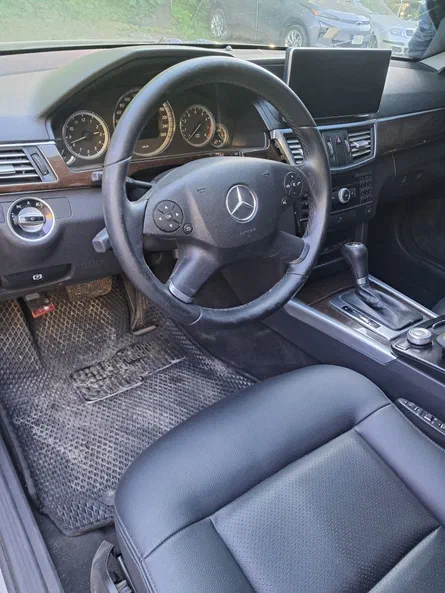 Mercedes-Benz E-Клас 2011 - 3
