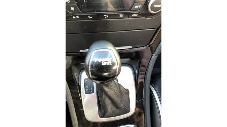 Ford Mondeo 2011 - 11