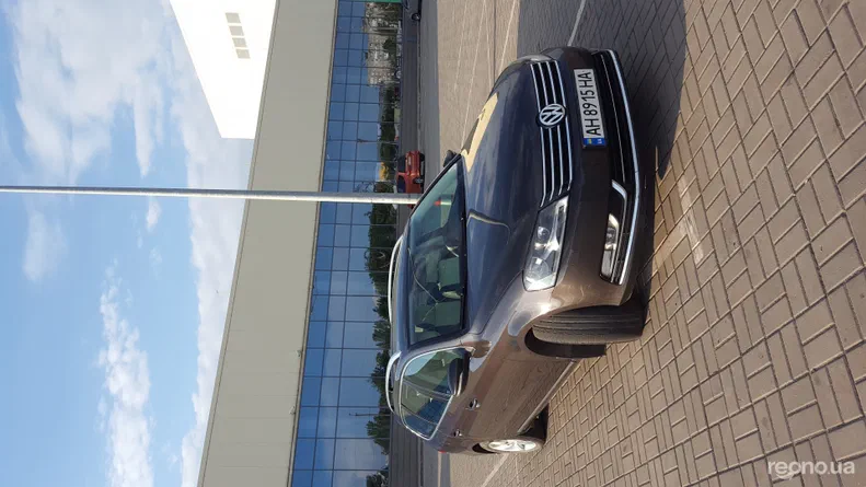 Volkswagen Passat 2011