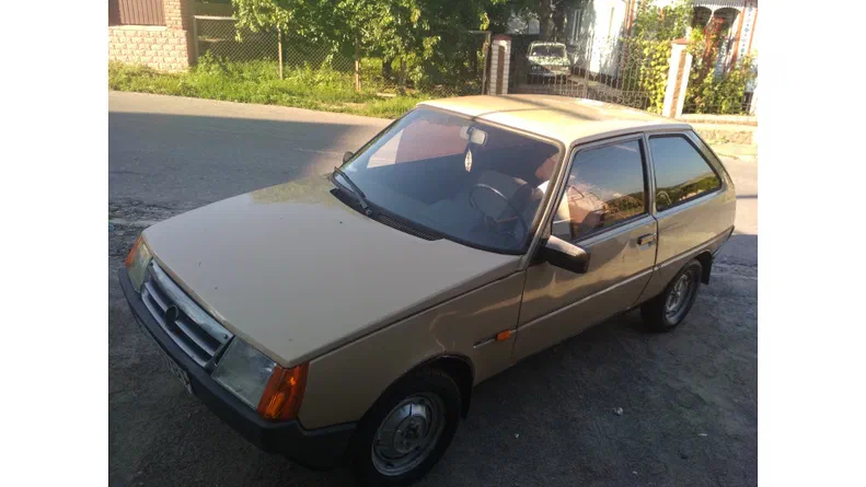 ЗАЗ 1102 «Таврия» 1995
