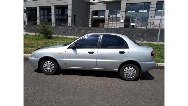 Daewoo Lanos 2008