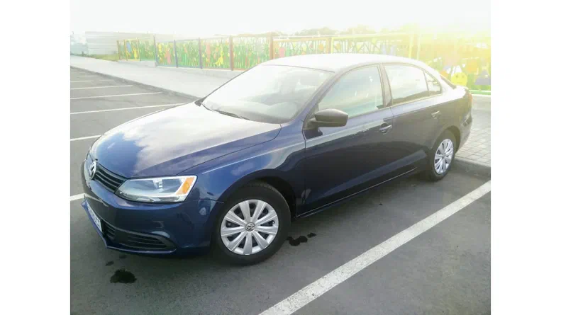 Volkswagen Jetta 2014 - 13