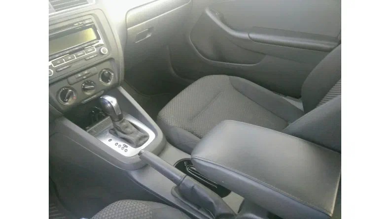 Volkswagen Jetta 2014 - 15