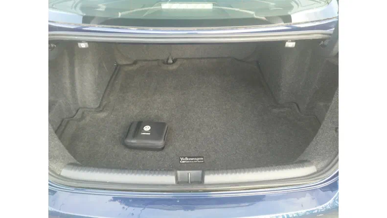 Volkswagen Jetta 2014 - 19