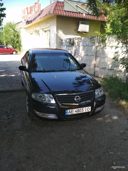 Nissan Almera 2012