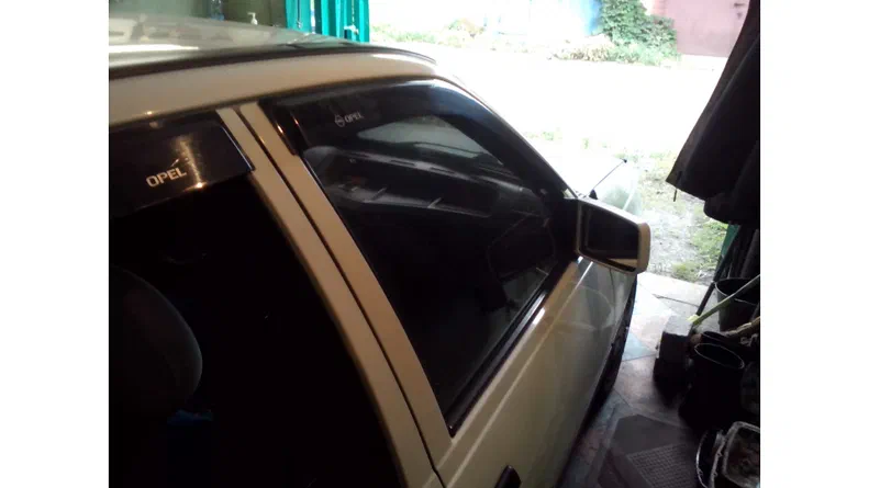 Opel Kadett 1988 - 5