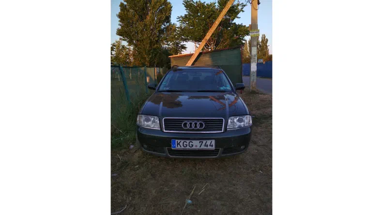 Audi A6 2004 - 5