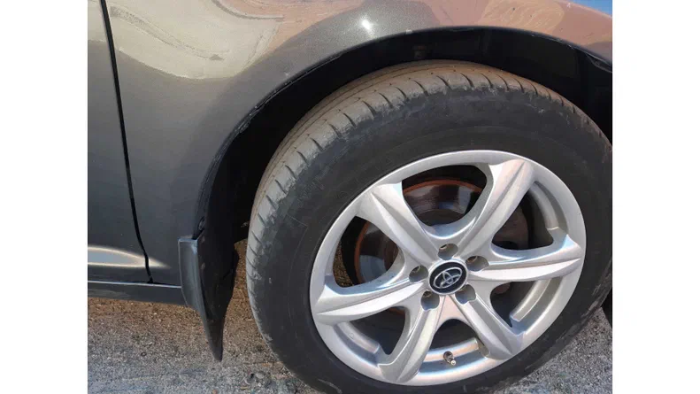 Toyota Avensis 2007 - 9