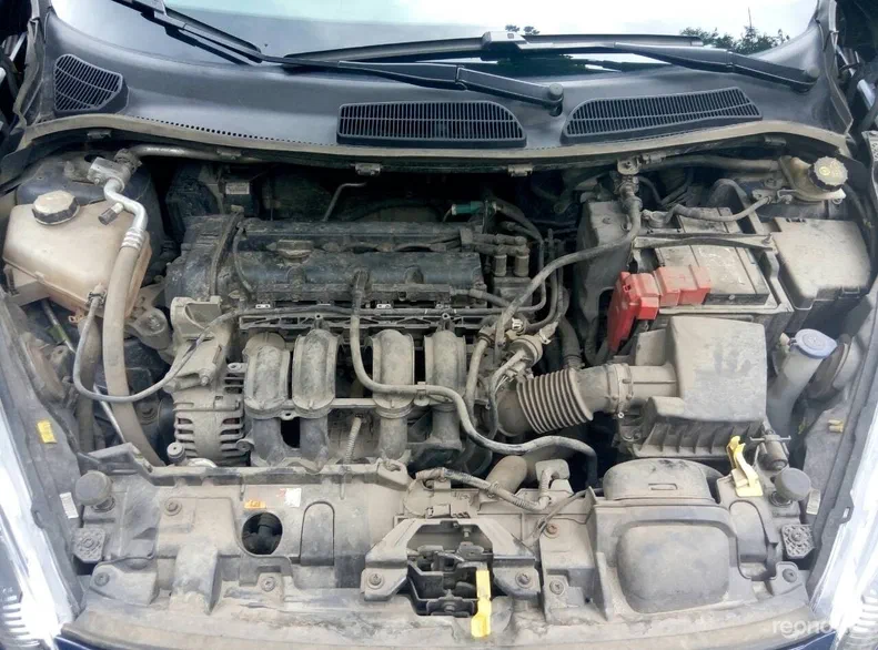 Ford Fiesta 2013 - 10