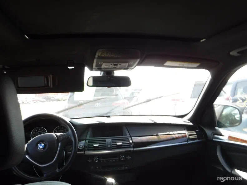 BMW X5 2011 - 6