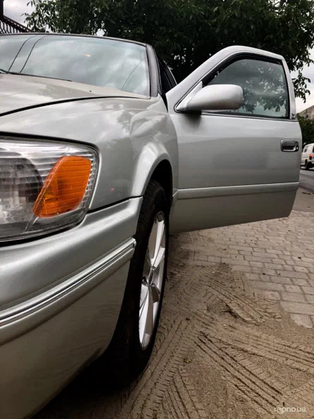 Toyota Camry 2000 - 7