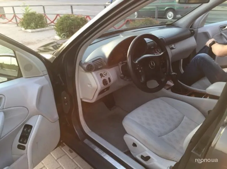 Mercedes-Benz C 180 2000 - 6