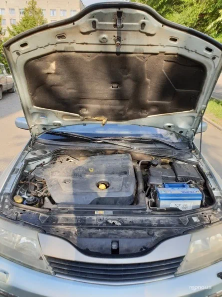 Renault Laguna 2002 - 5