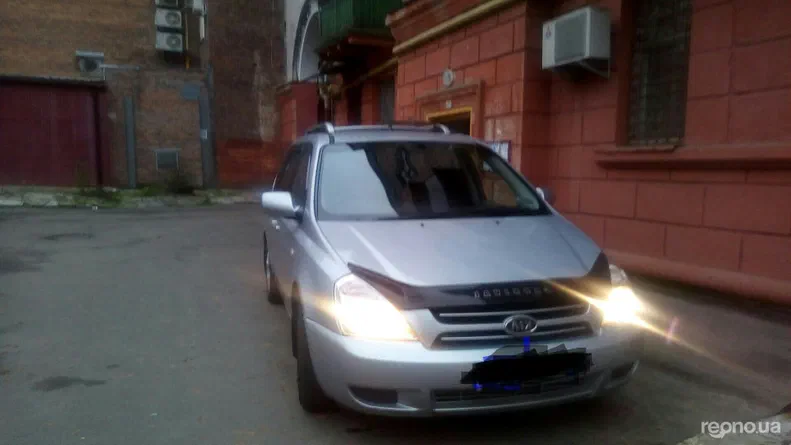 Kia Carnival 2007