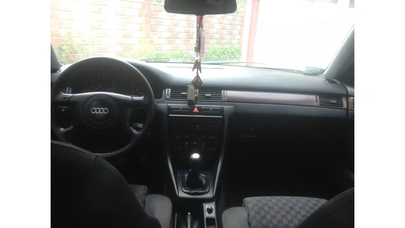 Audi A6 1998