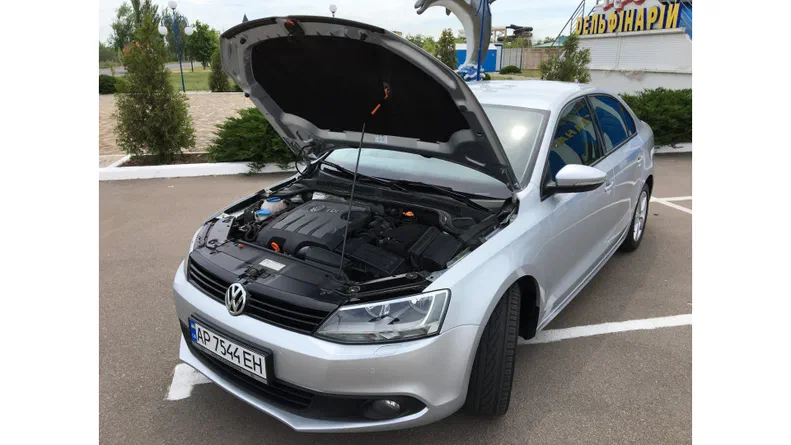 Volkswagen Jetta 2012 - 10