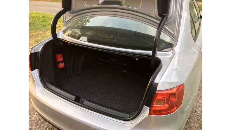 Volkswagen Jetta 2012