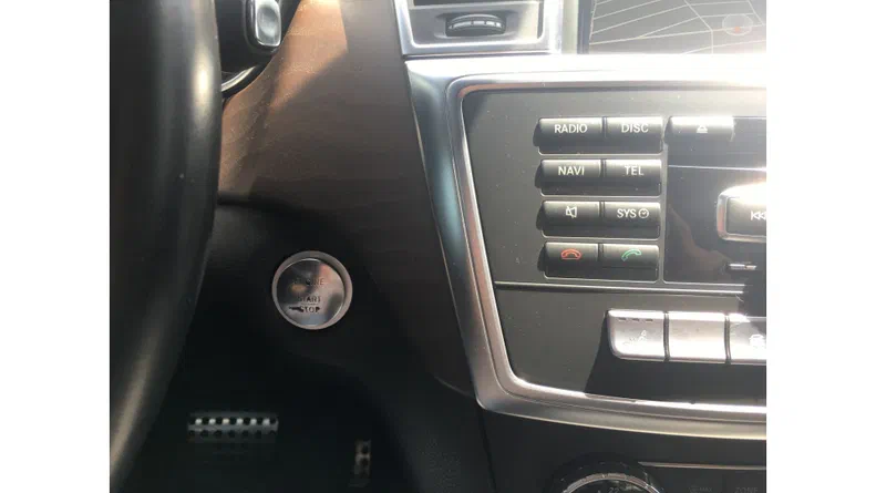 Mercedes-Benz M-Клас 2012 - 19