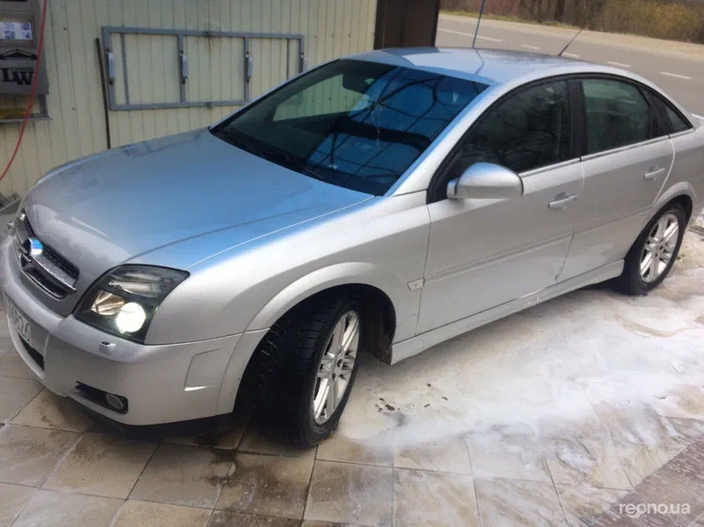 Opel Vectra 2003 - 1