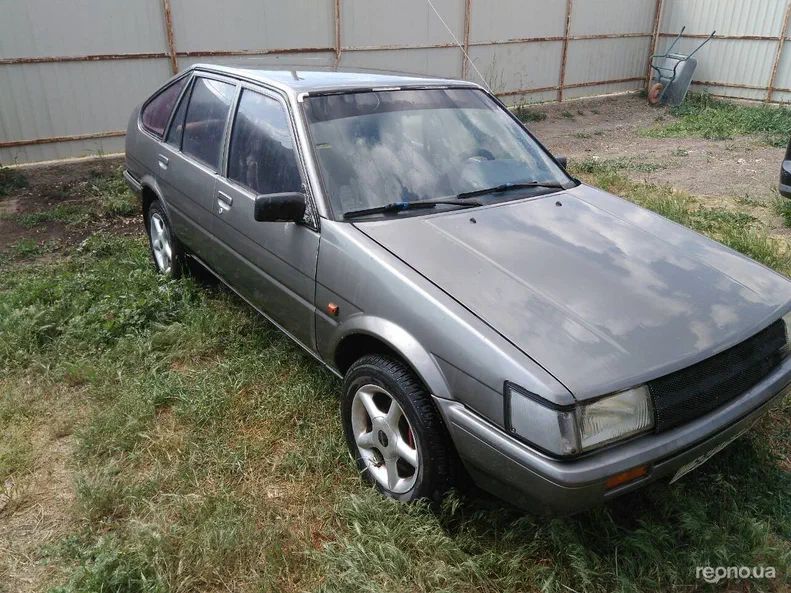 Toyota Corolla 1988 - 7