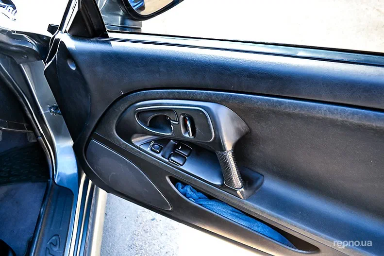 Mitsubishi FTO 2000 - 5