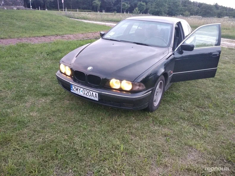 BMW 5 серии 1999