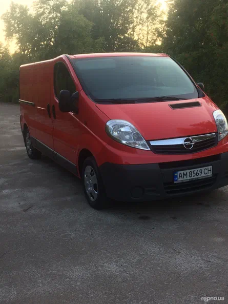 Opel Vivaro 2013 - 12