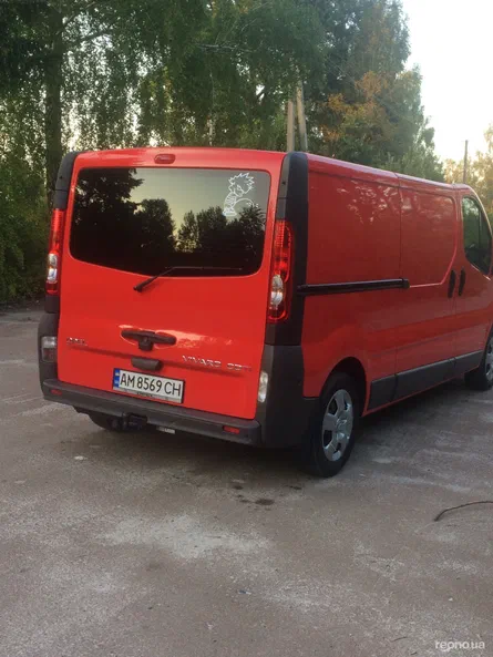 Opel Vivaro 2013 - 11