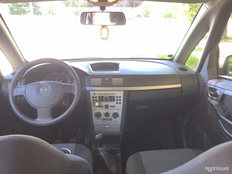 Opel Meriva 2004