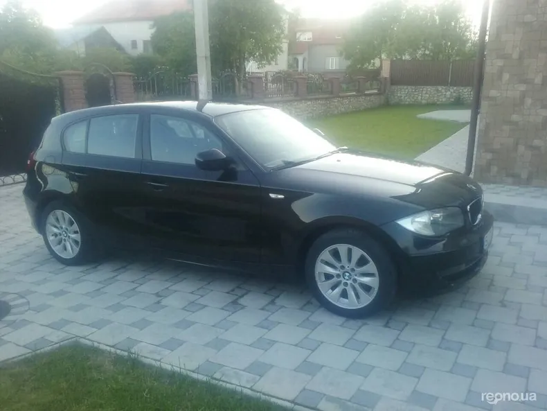 BMW 1-Series 2011