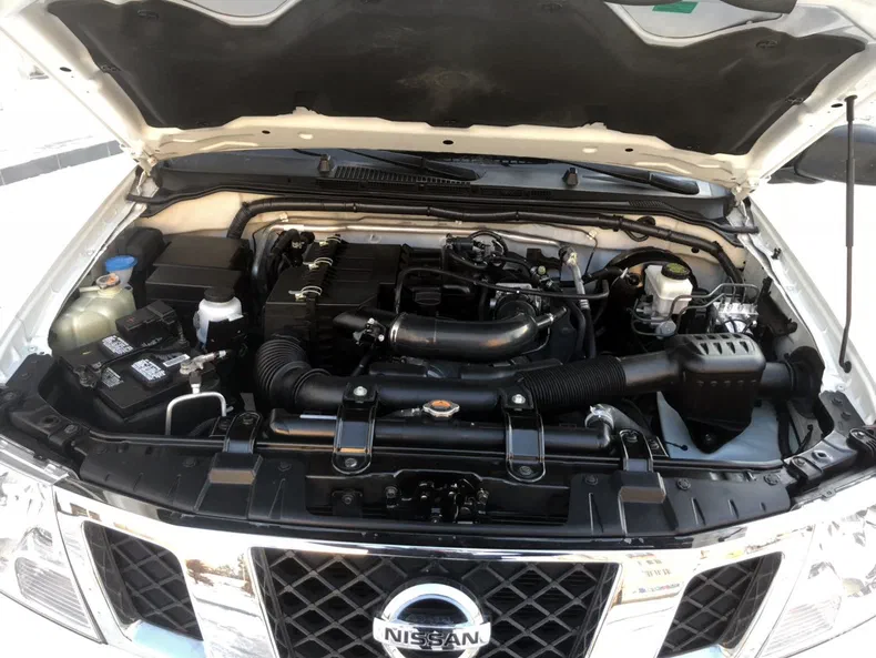 Nissan Navara (Frontier) 2016 - 12