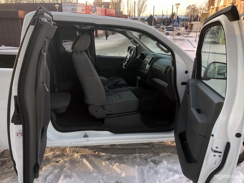 Nissan Navara (Frontier) 2016 - 6